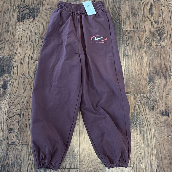 Nike Brown Swishy Jogger Pants - Picture 3 of 6